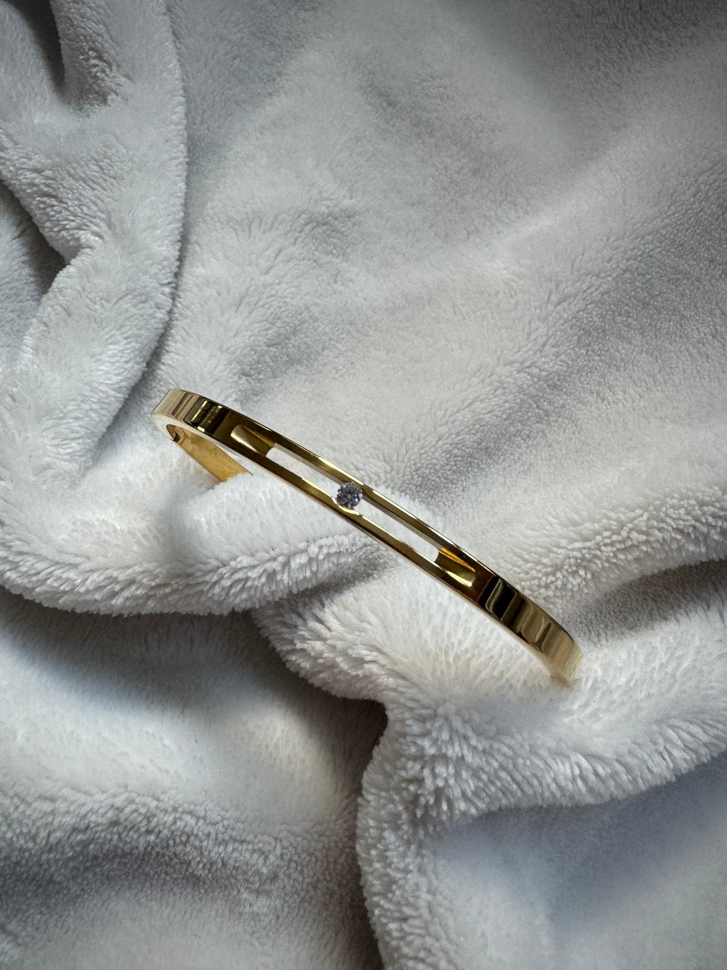 “Chic” bangle bracelet