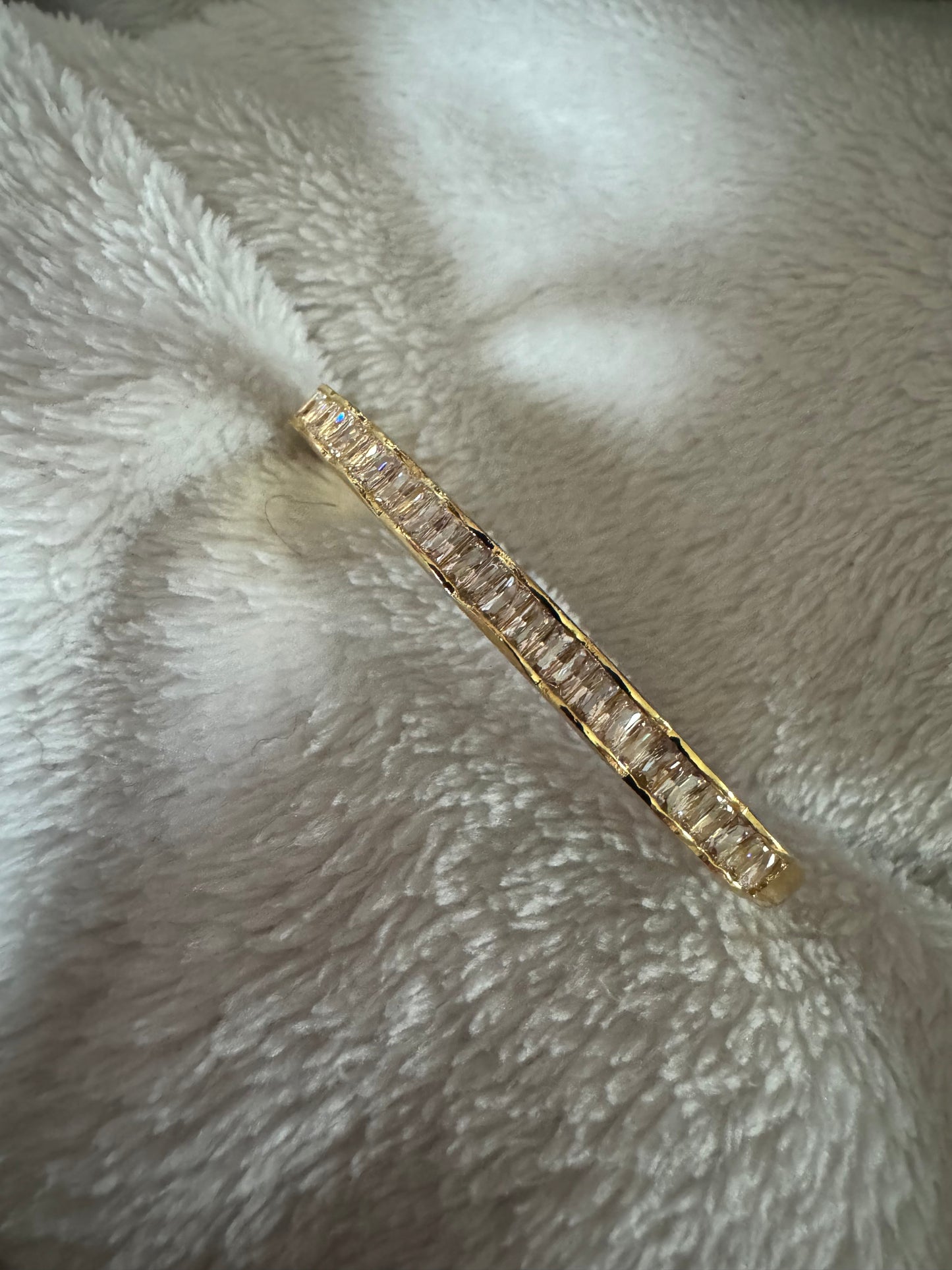 “Aphrodite” bracelet