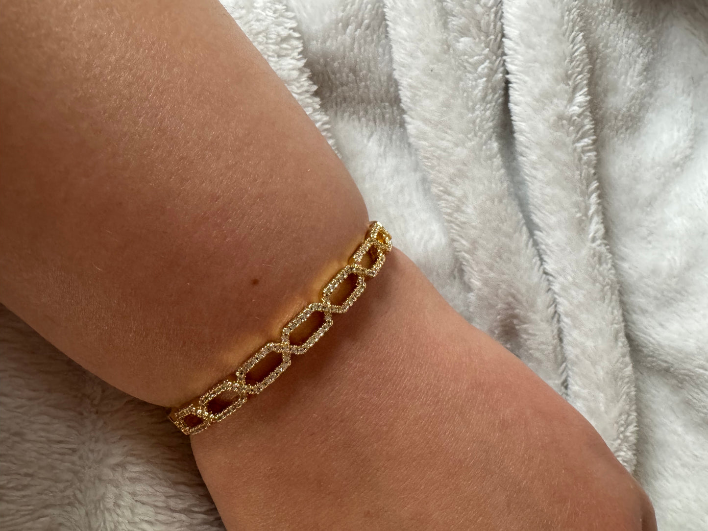“Chain” bracelet
