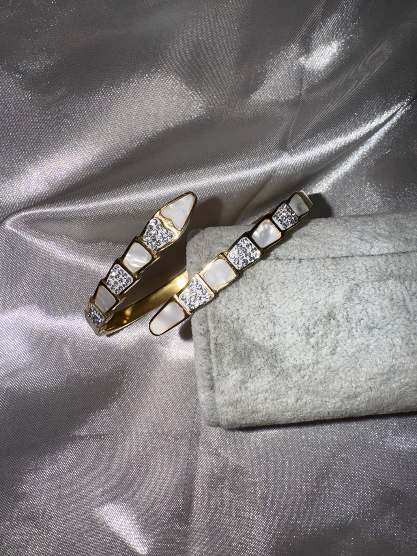 Snake bracelet