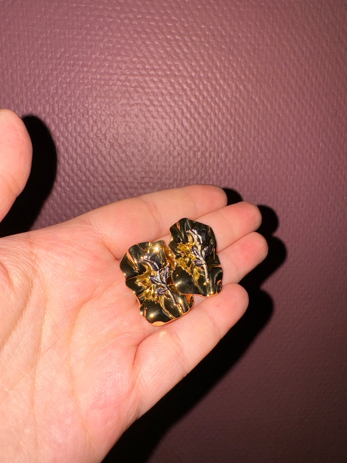 Boucle d’oreilles “fleur argenté”