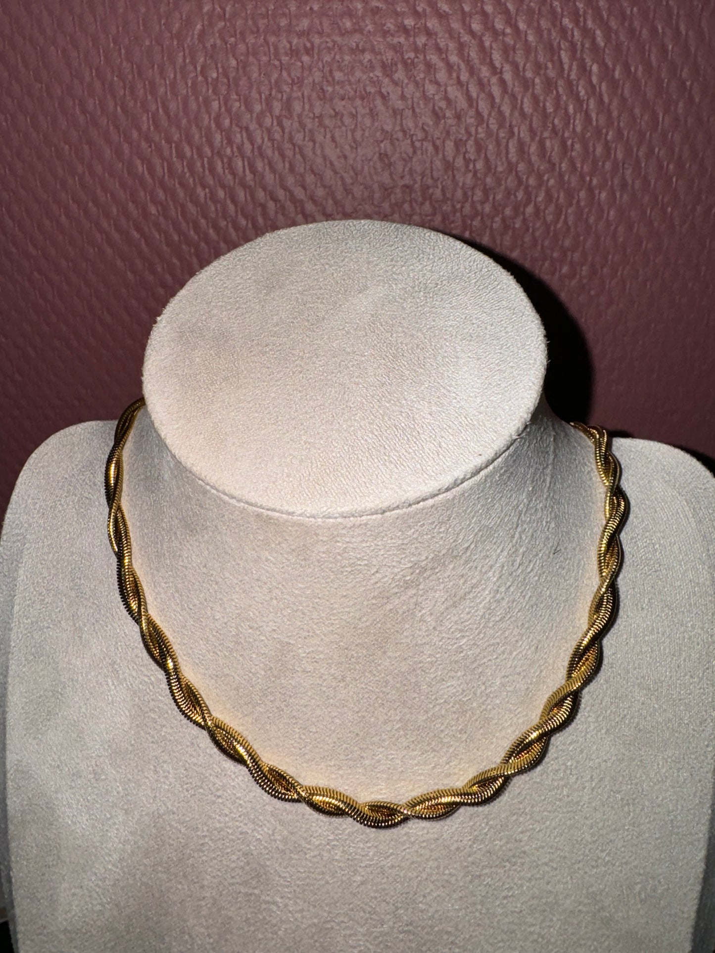 Collier « torsade »