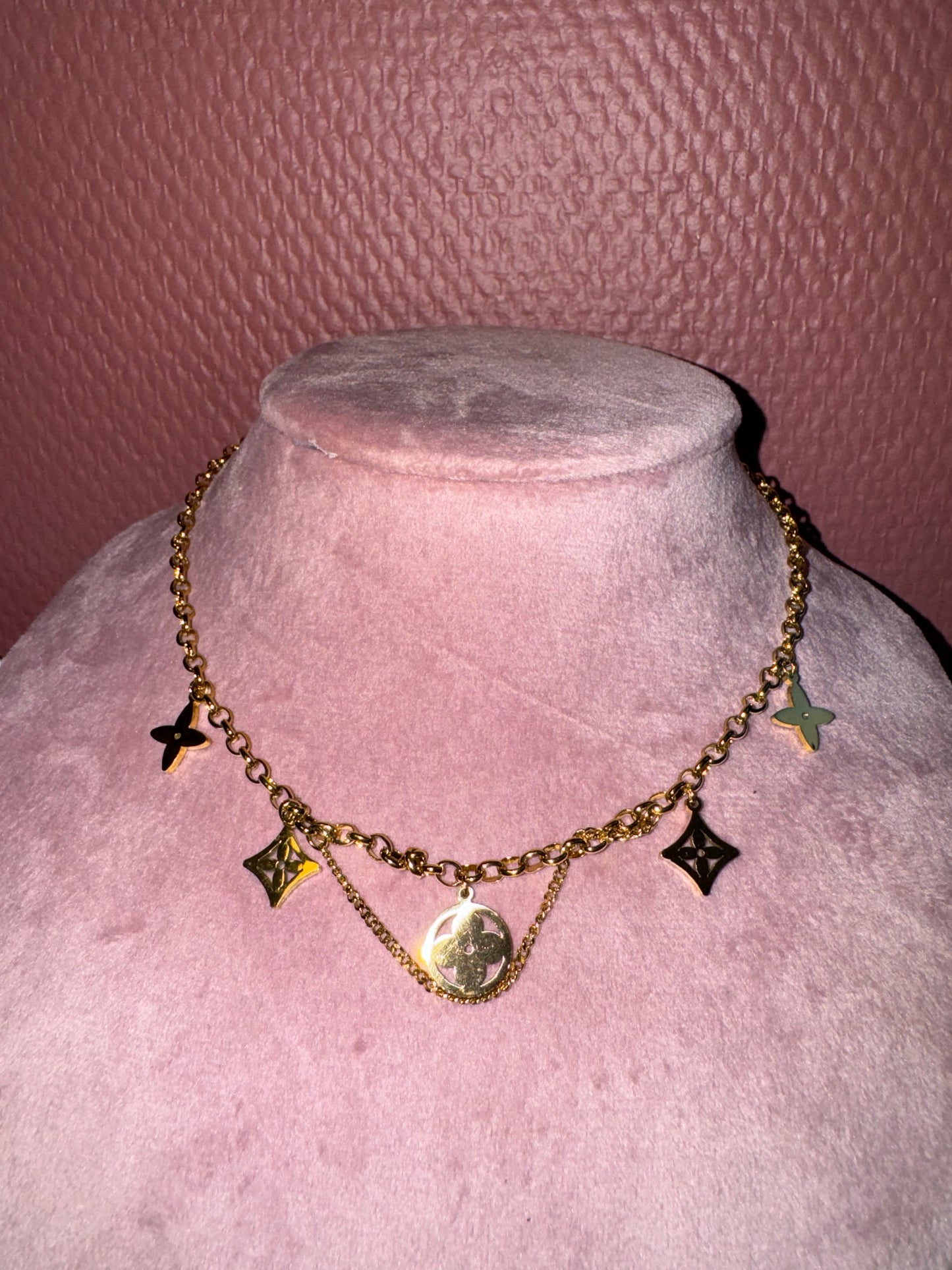 Collier love