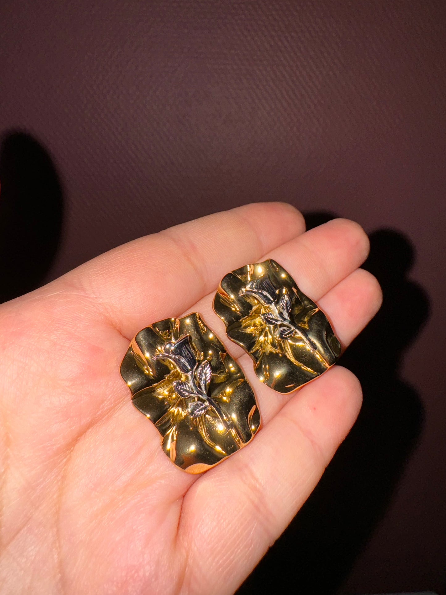 Boucle d’oreilles “fleur argenté”