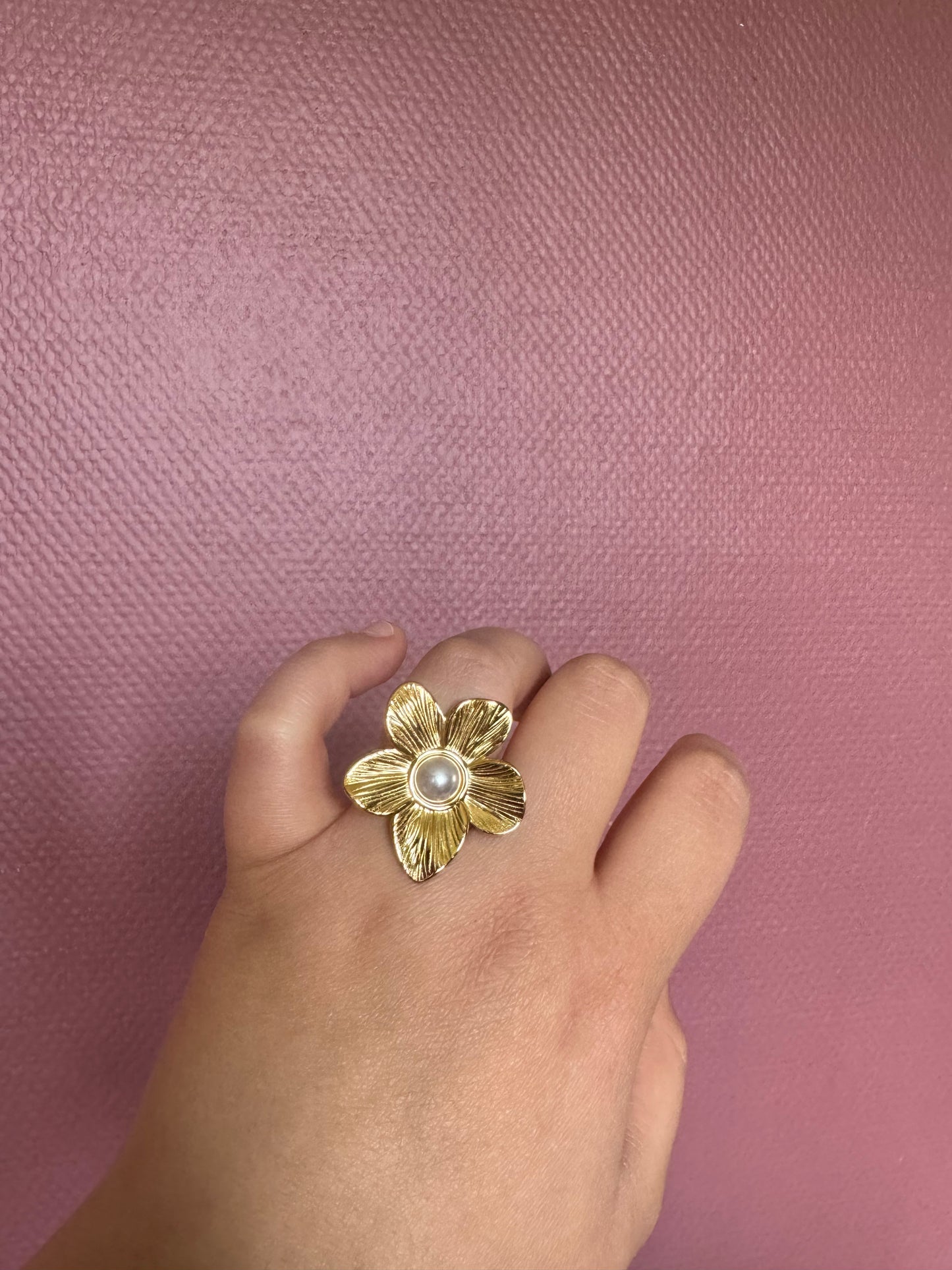 "Yael" ring