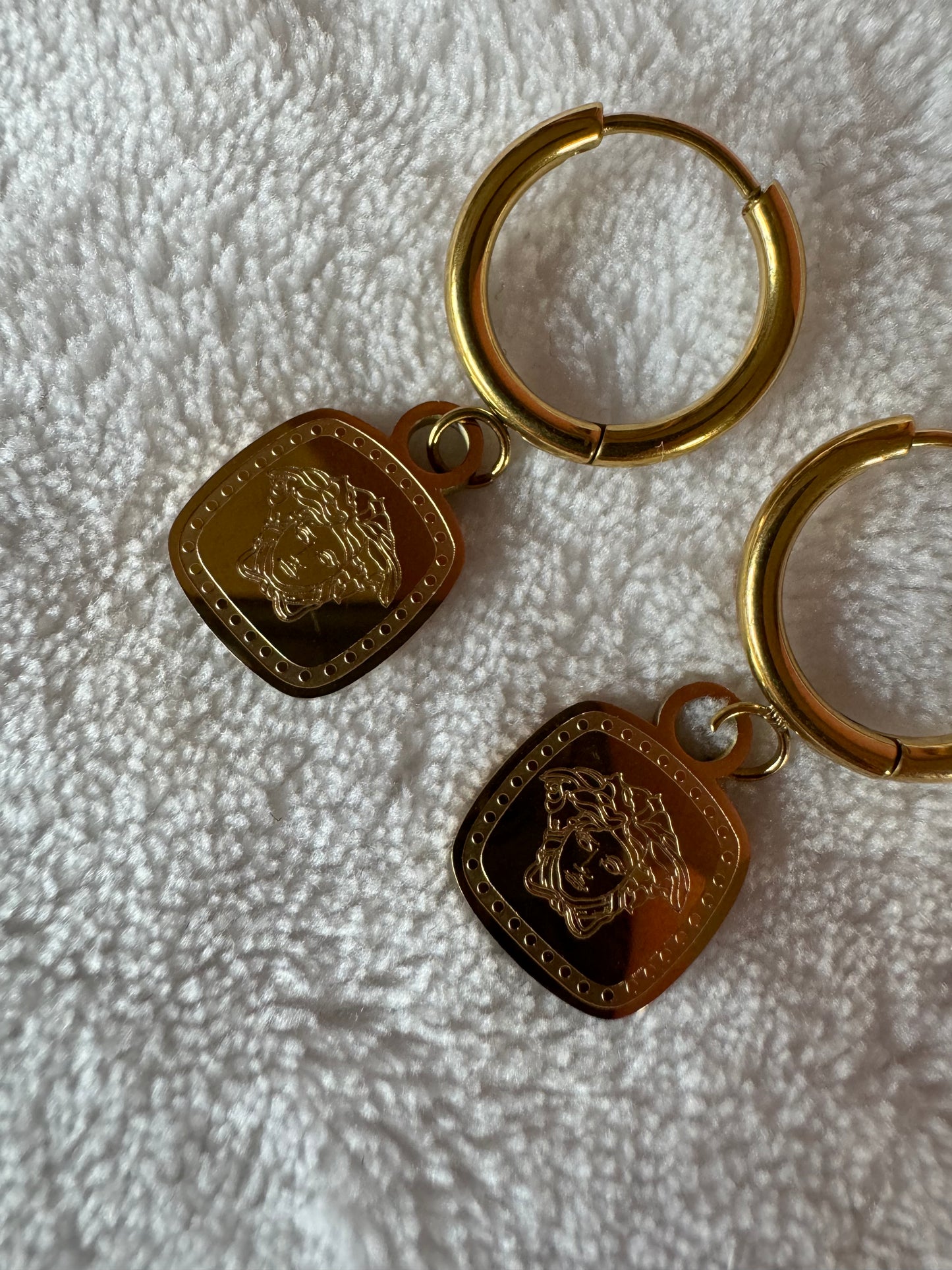 "Medusa" earrings
