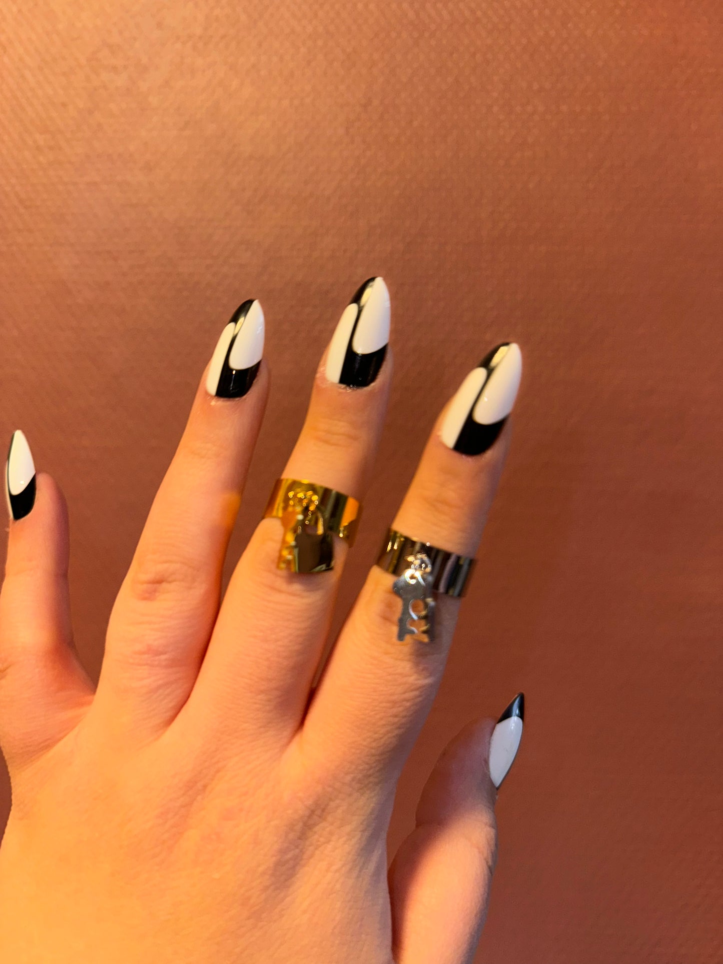 "Locked" ring