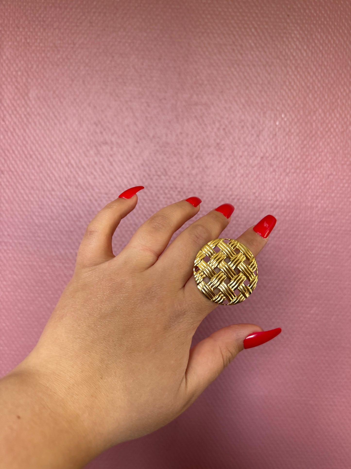 "Cassandra" ring