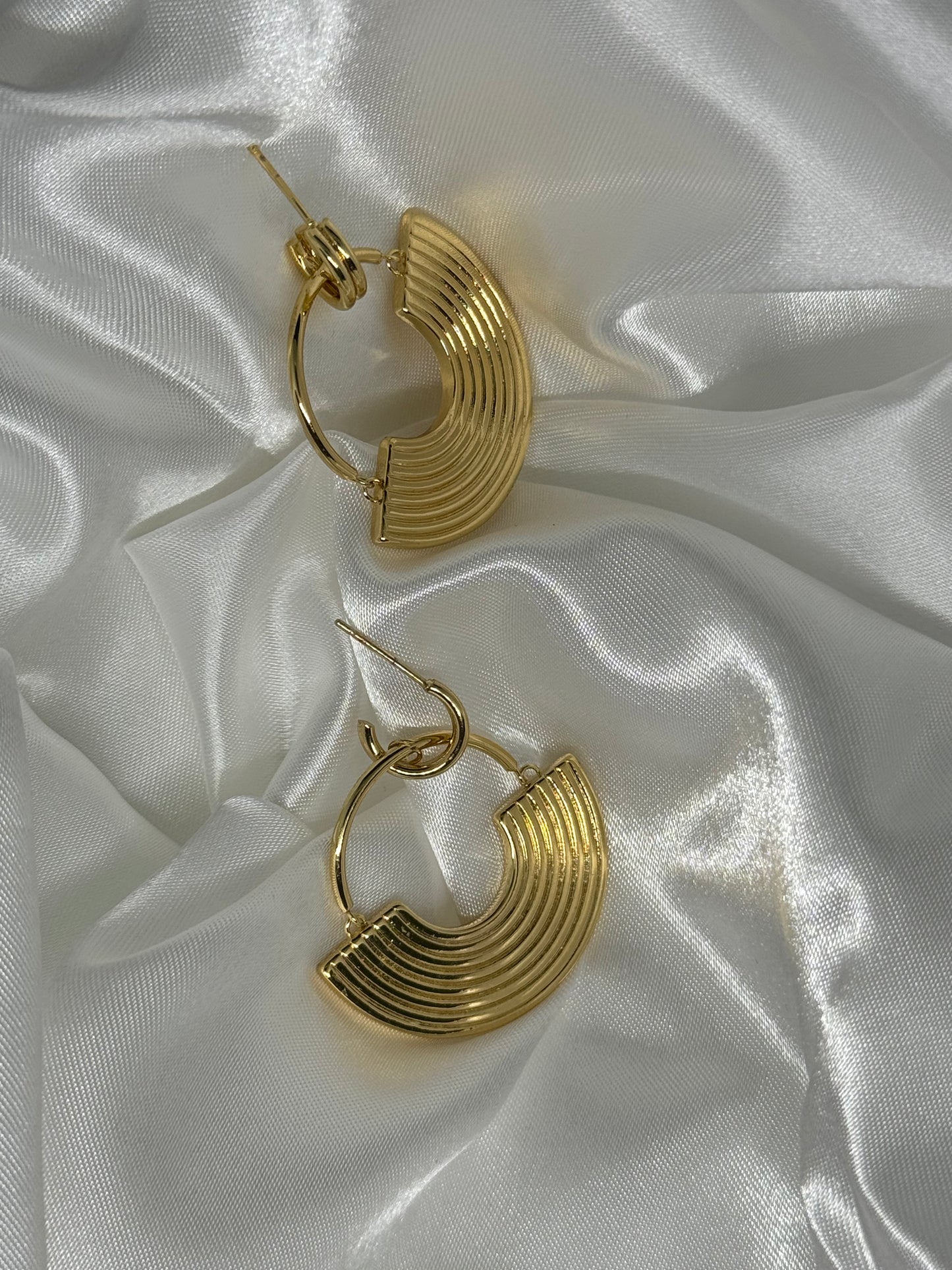 "Dania" earring