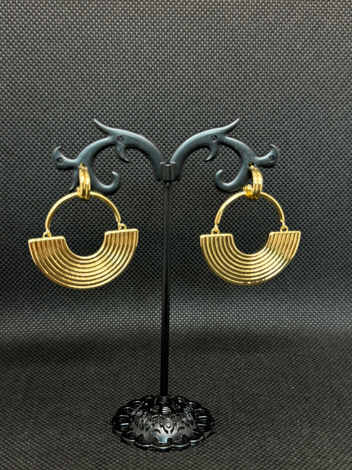"Dania" earring