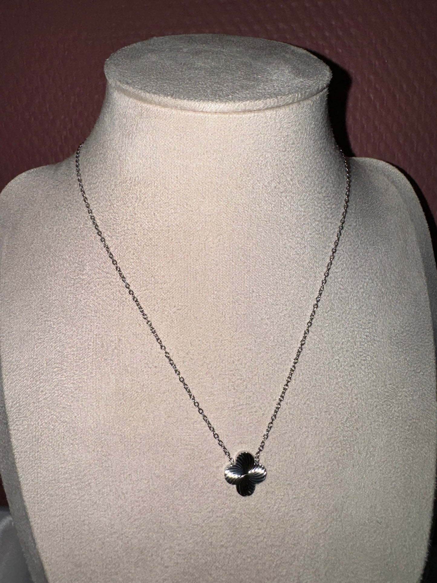 Collier fleur