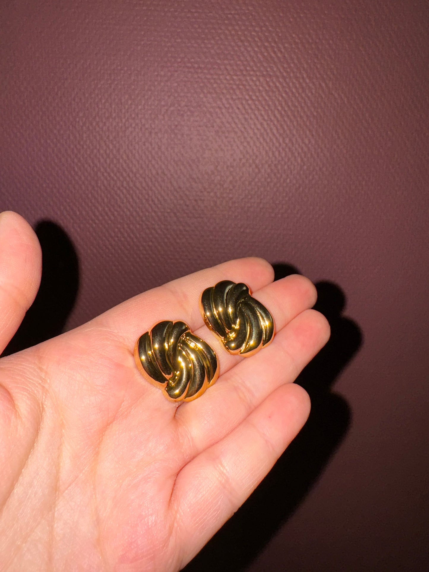 Boucle d’oreille “eterna”