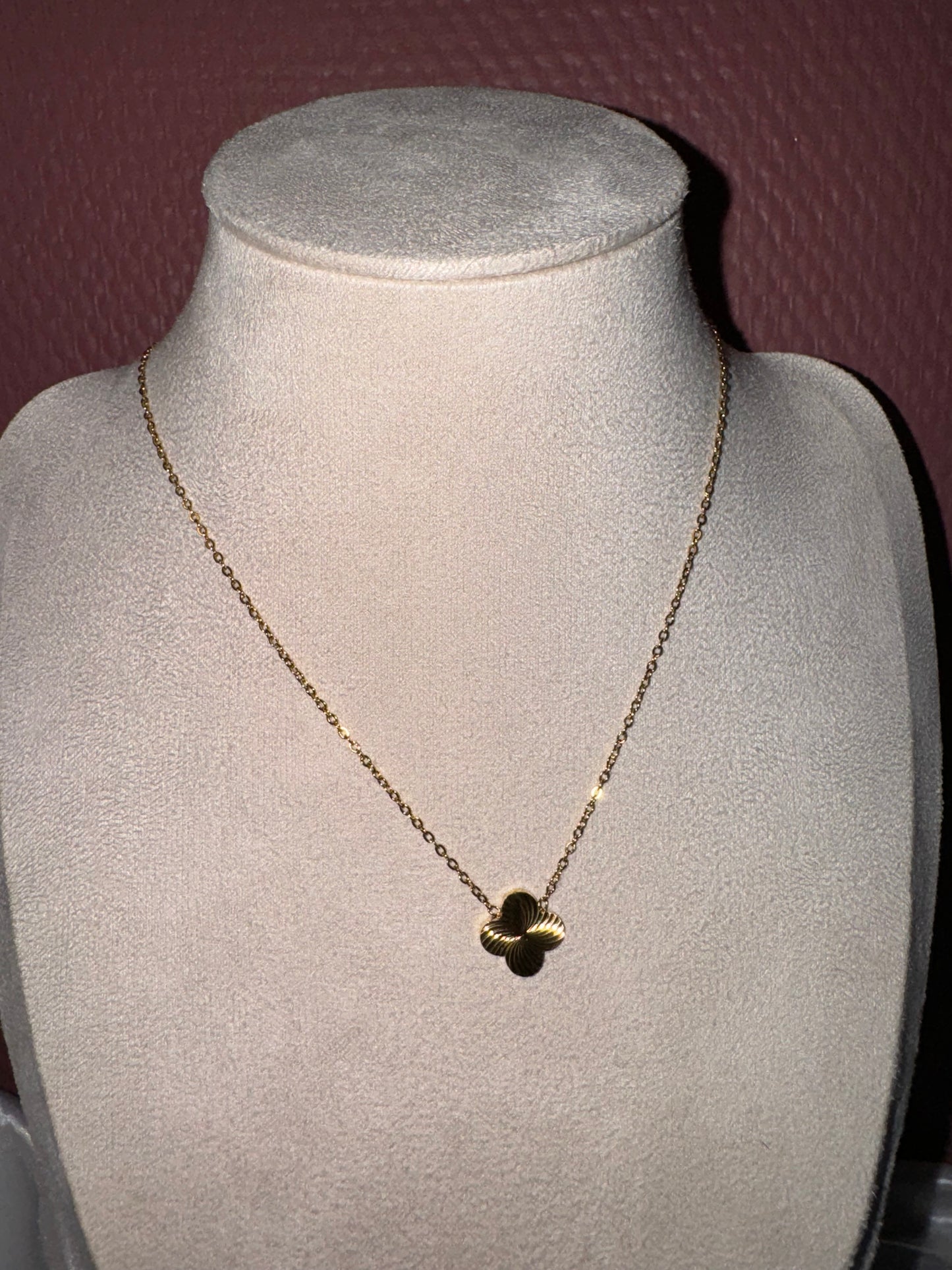 Collier fleur