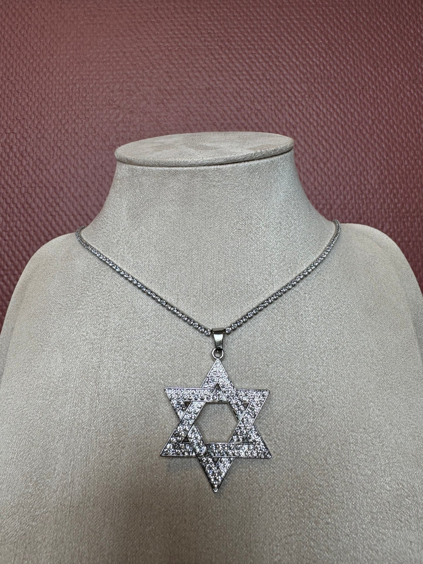 Collier Magen David et sa chaîne strass