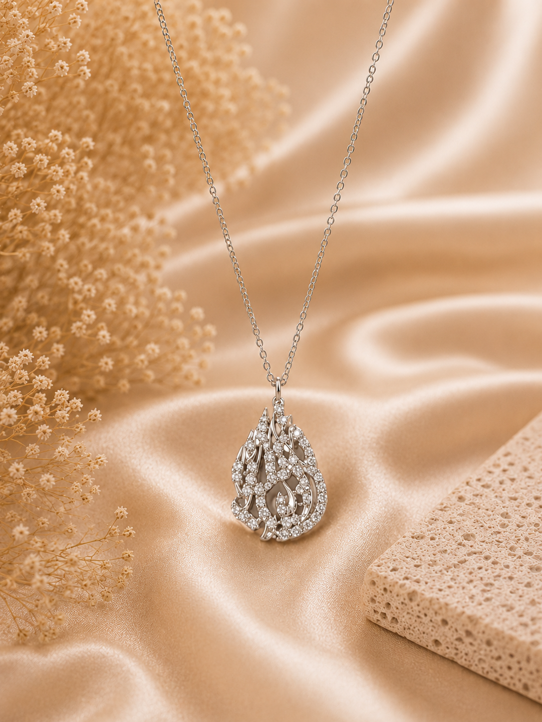 Collier Breslev avec strass