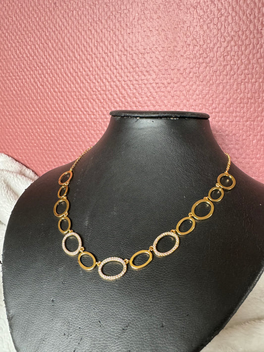 Collier  "70's"