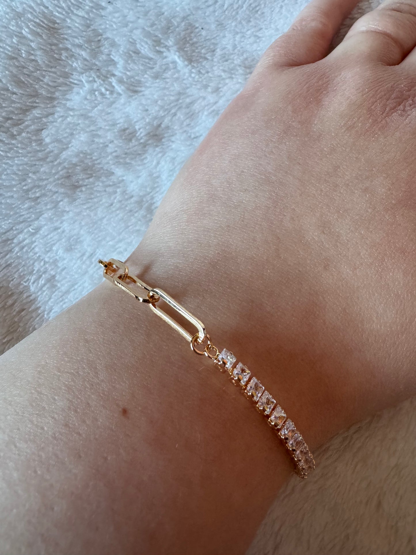 "BIS" bracelet