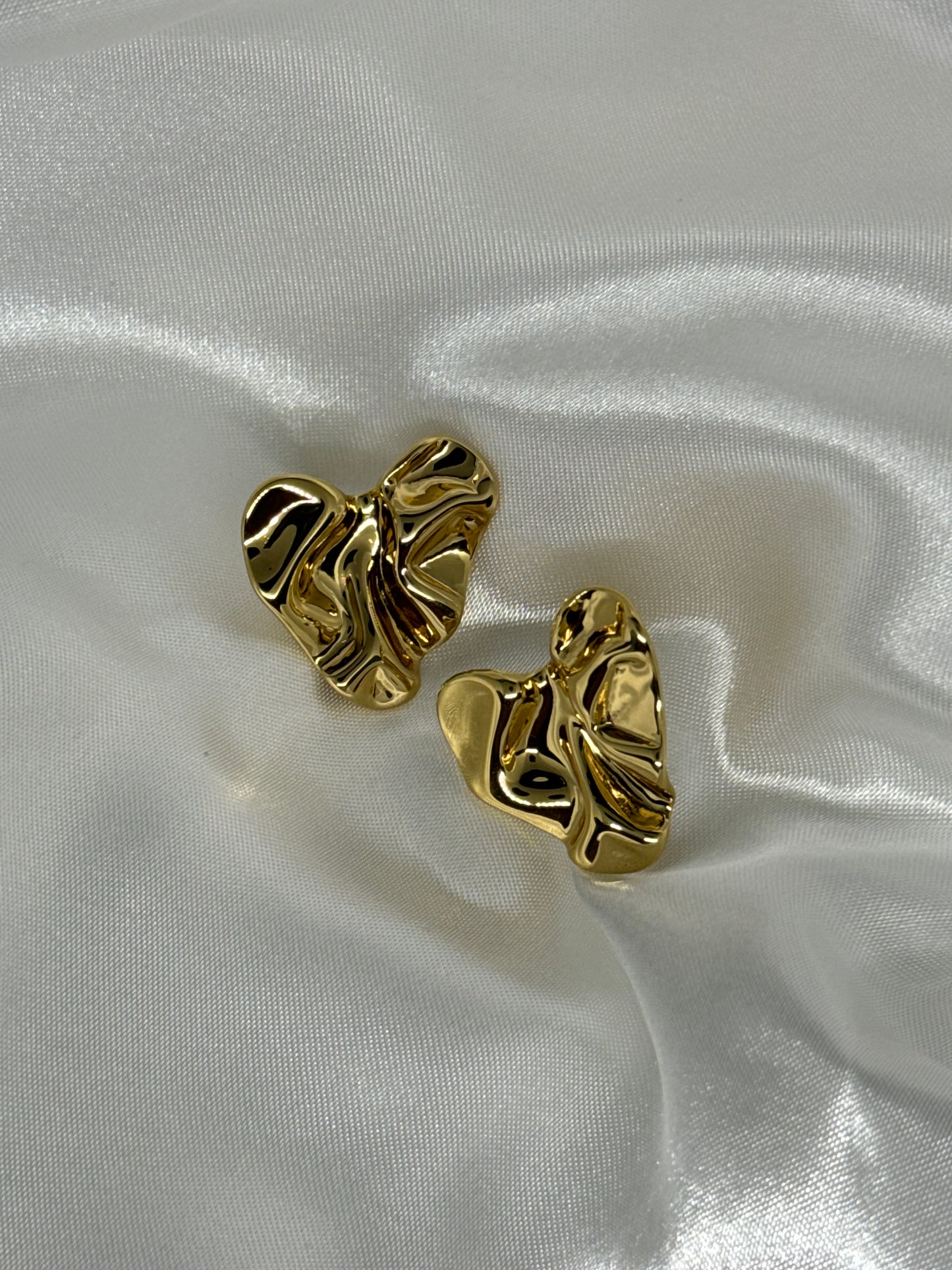 Boucle d'oreille "Coeur sablé"